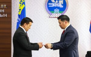 БОУАӨ-ийн сайд Б.Батбаатарын орон тооны зөвлөх Хот байгуулалт, барилга, орон сууцжуулалтын дэд сайдаар томилогджээ